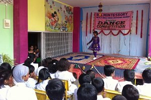 Dance competition Montessory