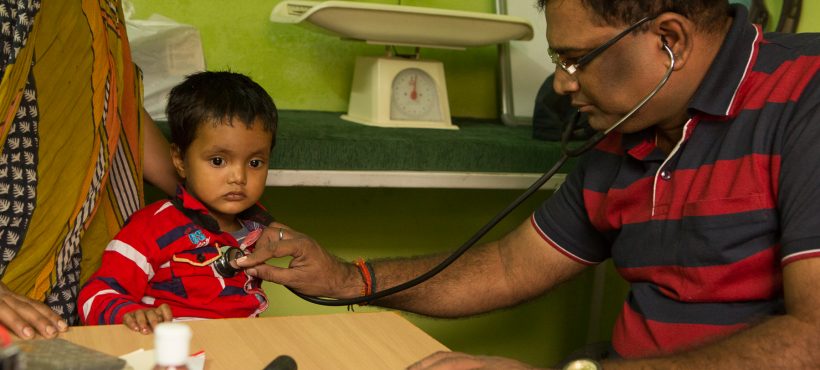 “El sistema sanitario indio debería reformarse para garantizar el derecho a la sanidad, en especial a los niños y niñas”